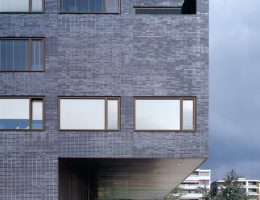 secondary-school-les-tuillieres-reinforced-concrete-structure-3