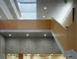 secondary-school-les-tuillieres-reinforced-concrete-structure-4